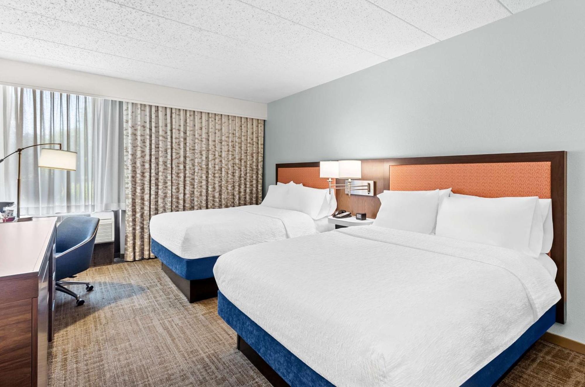 Hampton Inn Chicago-Naperville Exterior photo