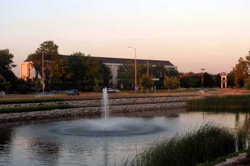 Hampton Inn Chicago-Naperville Exterior photo